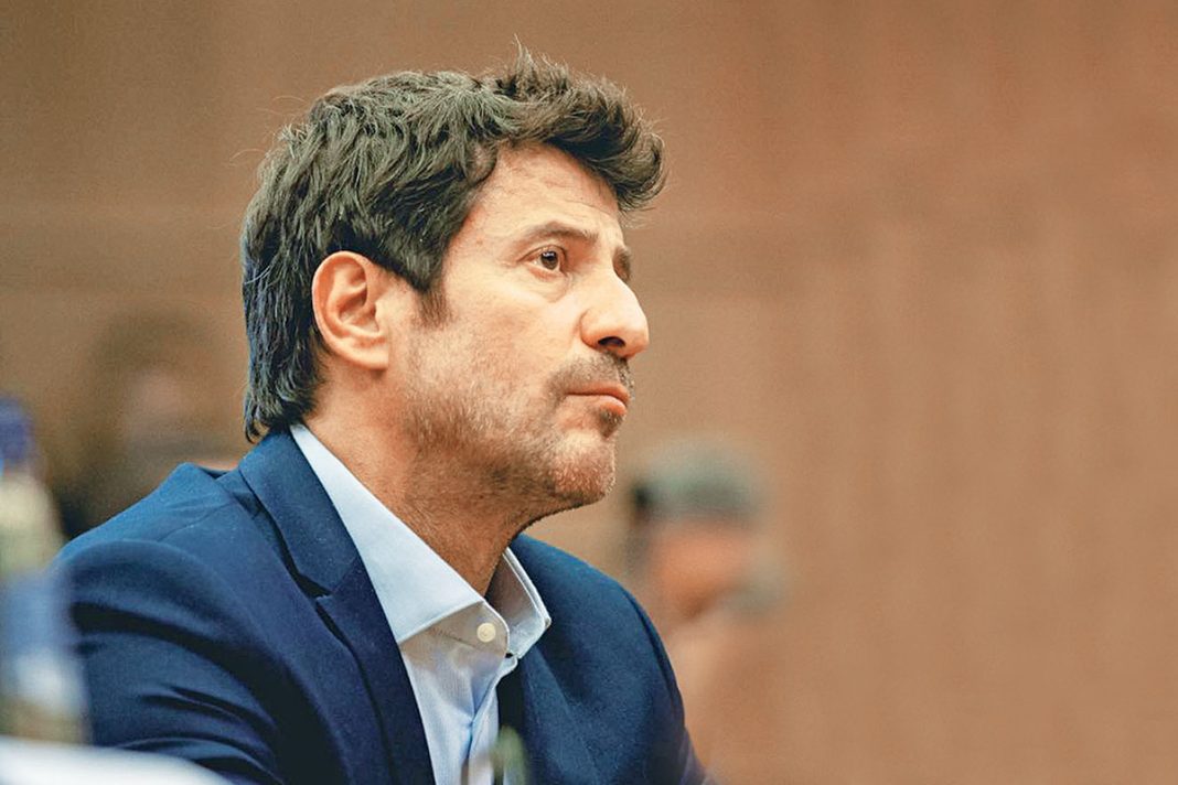 Δύσκολες στιγμές για τον Αλέξη Γεωργούλη - Τον κατήγγειλαν για παρενόχληση