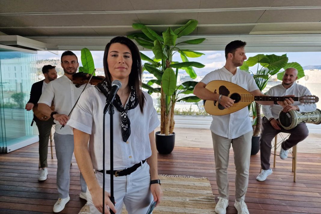 Tζένη Γεωργιάδη: Σε ένα special νησιώτικο medley με «άρωμα» Αιγαίου