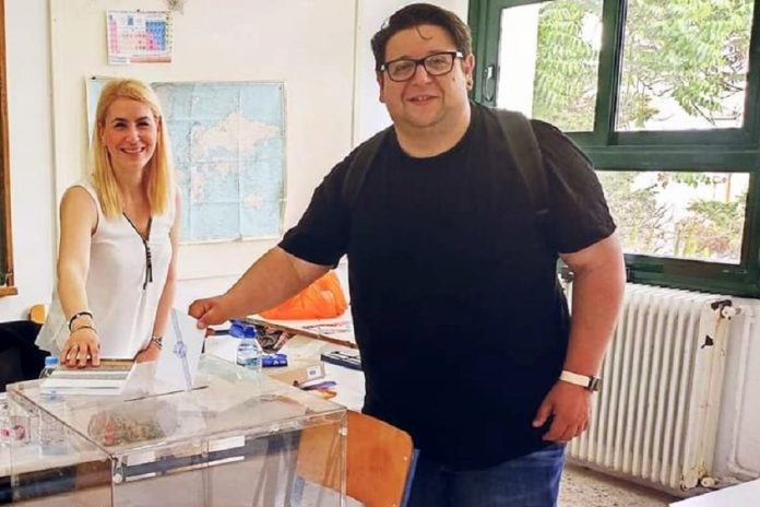 Εκλογές 2023: Ο Τόλης του «Σασμού» πήγε να ψηφίσει