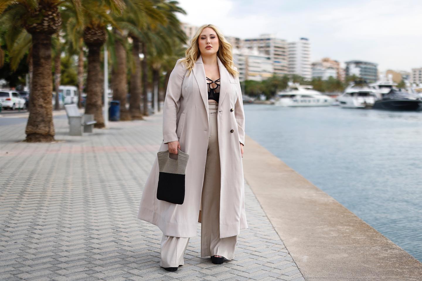 Photo shared by hayley amber hasselhoff on December 01 2021 tagging @asos @marina.rinaldi @elomilingerie and @streetstyleshooters