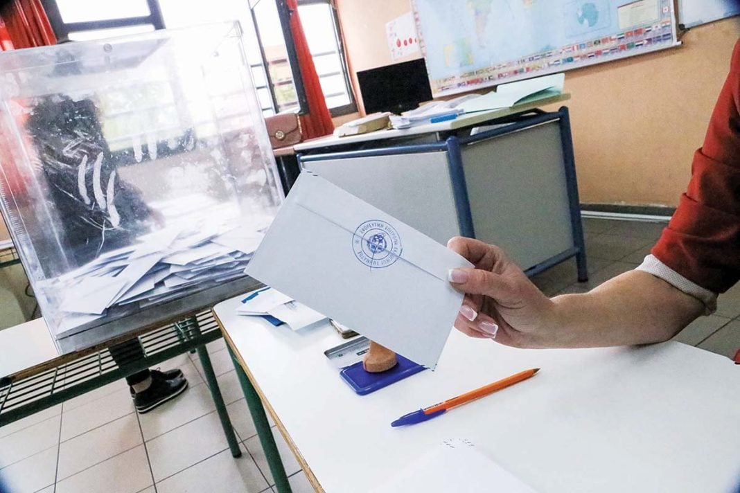 Εκλογές 2023: Τα ευτράπελα στις κάλπες και τα ραβασάκια