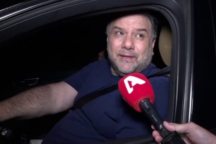 Γρηγόρης Αρναούτογλου: Οι πρώτες δηλώσεις μετά την περιπέτεια υγείας του – «Η άπνοια δυσκολεύει»
