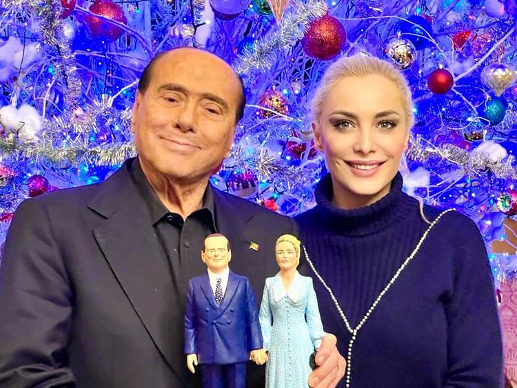 Photo by Silvio Berlusconi on December 25 2022