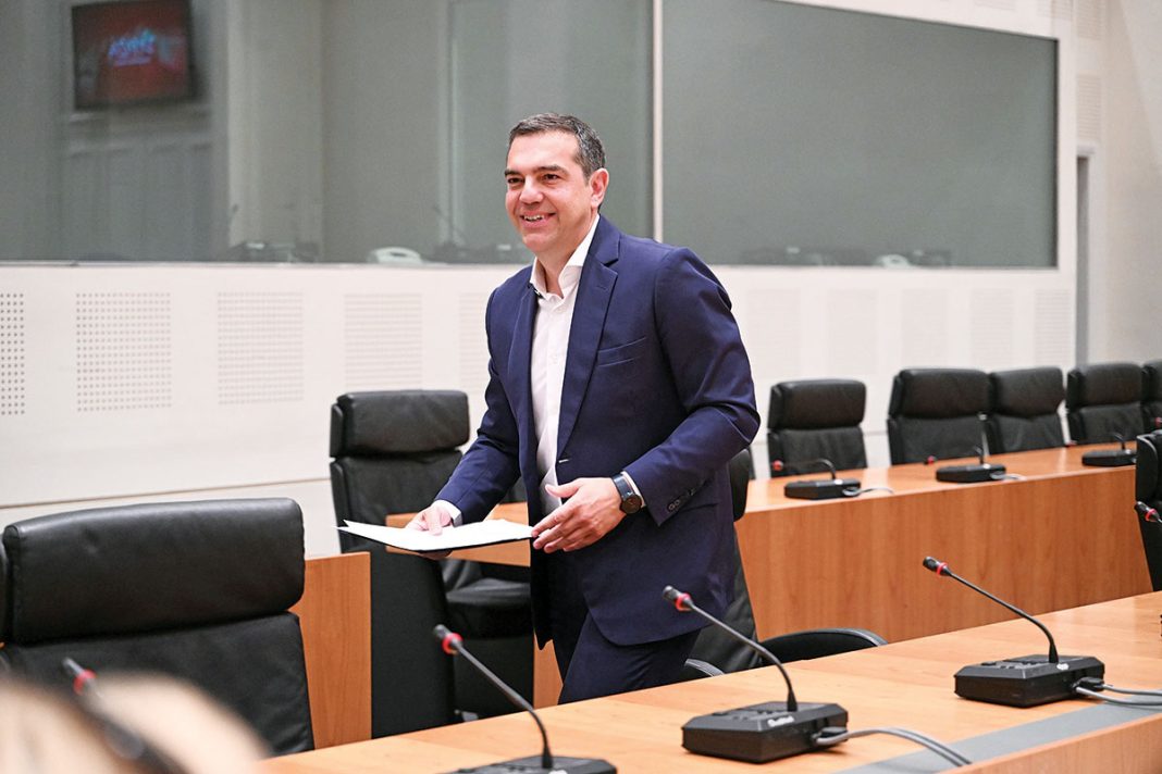 Παραιτήθηκε ο Αλέξης Τσίπρας από βουλευτής