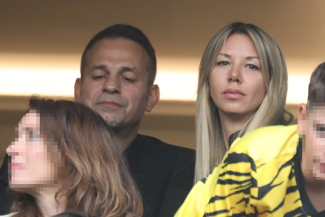 «Είναι δύσκολο αυτό που περνάει ο Ντέμης, θέλει χρόνο και θέλει και παρέα»