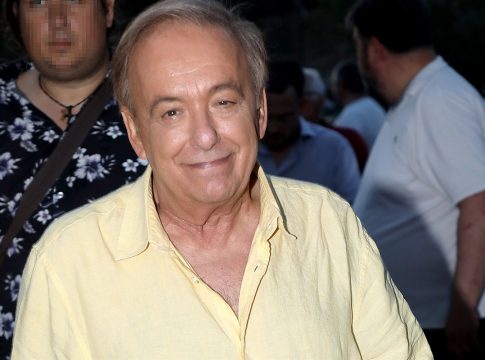 Τηλεοπτική «βόμβα» από τον Ανδρέα Μικρούτσικο – Η εκπομπή του Mega όπου φέρεται να «κλείδωσε»