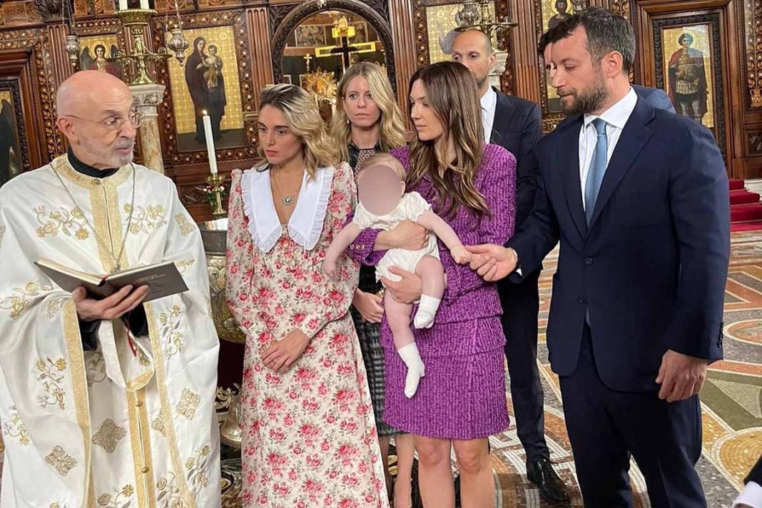 Αντώνης Χανδρής και Theodora Warre βάφτισαν τον δεύτερο γιο τους