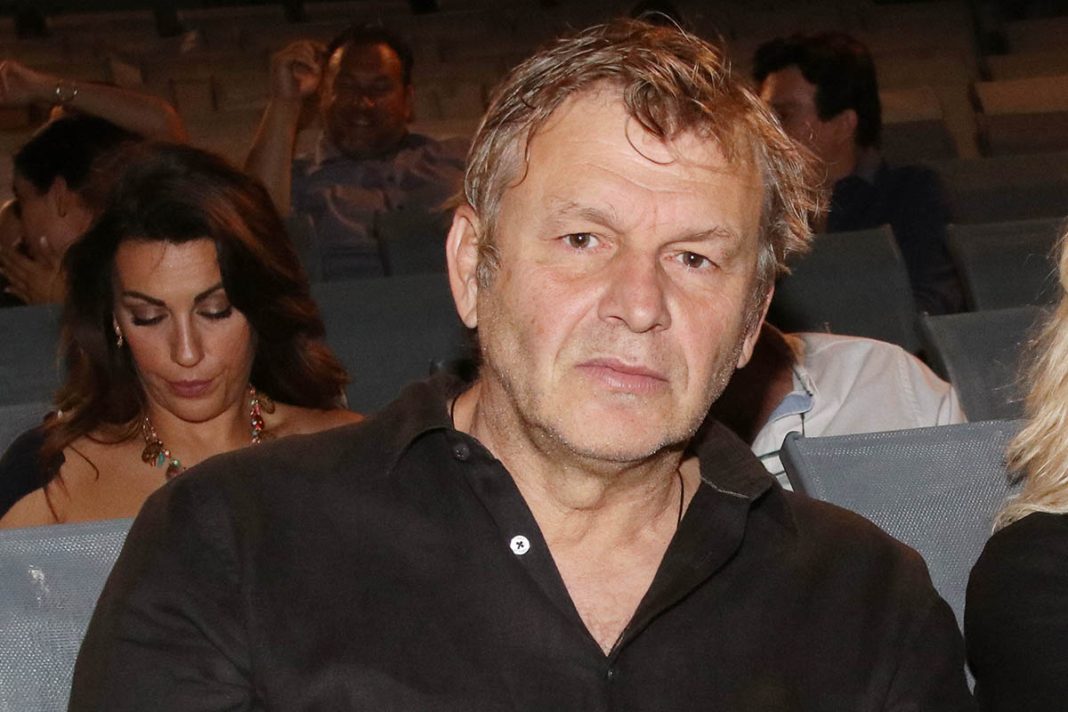 Ο Απόστολος Γκλέτσος αποκαλύπτει: «Είχα κόμπλεξ καταγωγής, κατωτερότητας λόγω του ότι ήμουν χωριατόπαιδο»