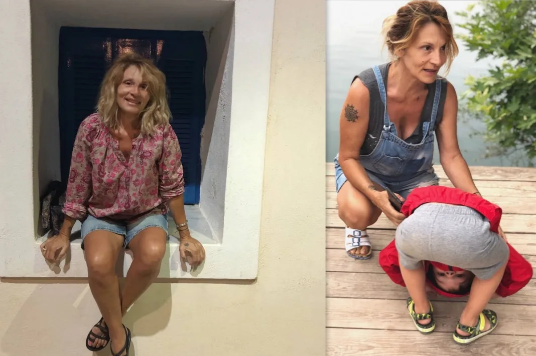Η όμορφη και νεότατη κυρία είναι μαμά γνωστής Ελληνίδας ηθοποιού