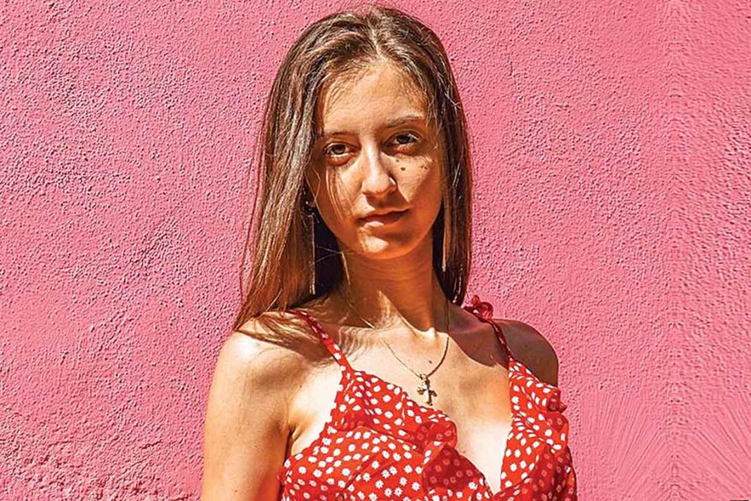 Συγκλονίζουν τα λόγια της χαροκαμένης μάνας που έχασε το 20χρονο κοριτσάκι της στο Αγκίστρι