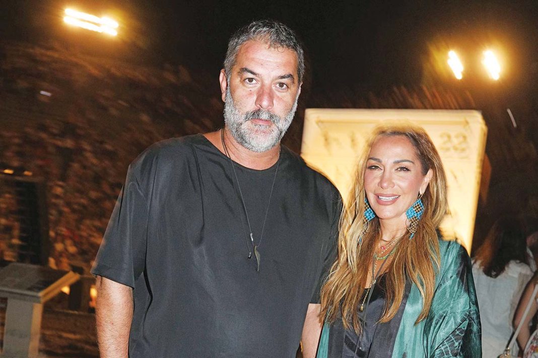 «Οιδίπους Τύραννος»: Μπισμπίκης και Βανδή στην Επίδαυρο αποθέωσαν τον Στάνκογλου