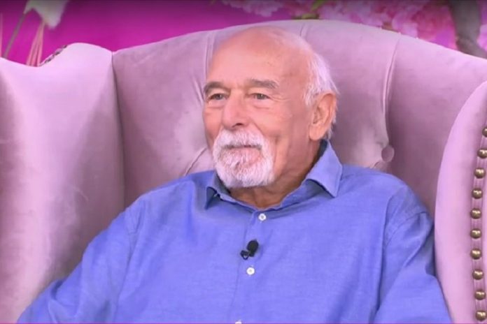 Αντώνης Αντωνίου: Η νέα παρτενέρ στη «Μουρμούρα», η σύζυγός του Νατάσσα Ασίκη και η καριέρα του