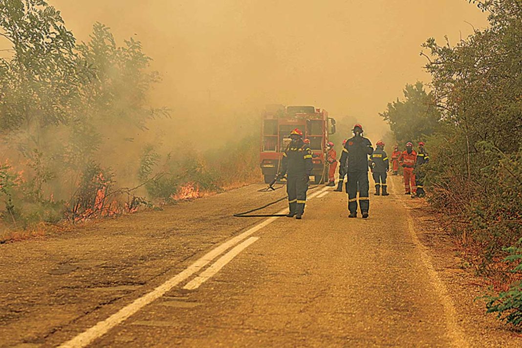 Πύρινος εφιάλτης για 14η (!) μέρα στον Εβρο!