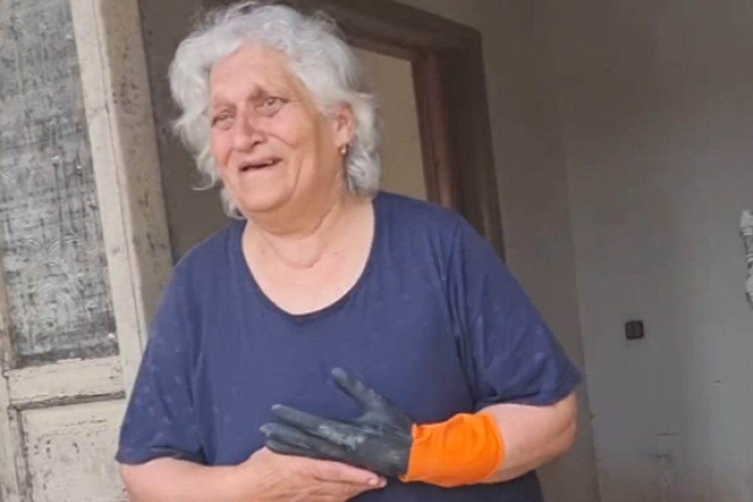 Ο γολγοθάς γιαγιάς στον Παλαμά Καρδίτσας που μεγαλώνει μόνη της το έξι μηνών εγγόνι της