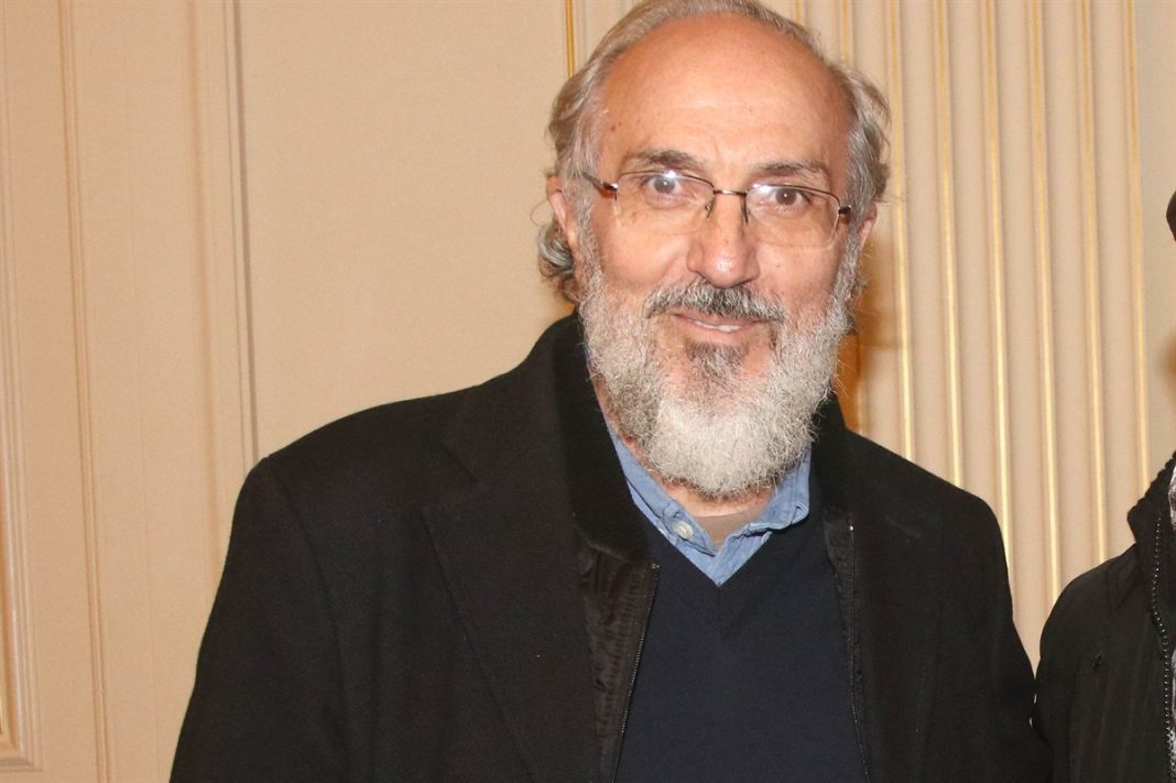 Πένθος για τον Γιάννη Νταλιάνη - «Κώστα, αδελφέ μου, καλό ταξίδι»