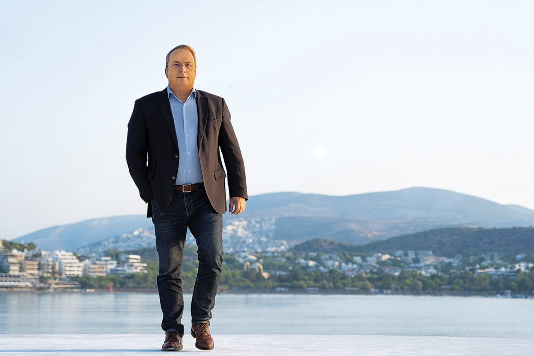 Γρηγόρης Κωνσταντέλλος: «Η κυβέρνηση δημιουργεί στους δήμους σειρά εμποδίων με την ασάφεια των αρμοδιοτήτων»