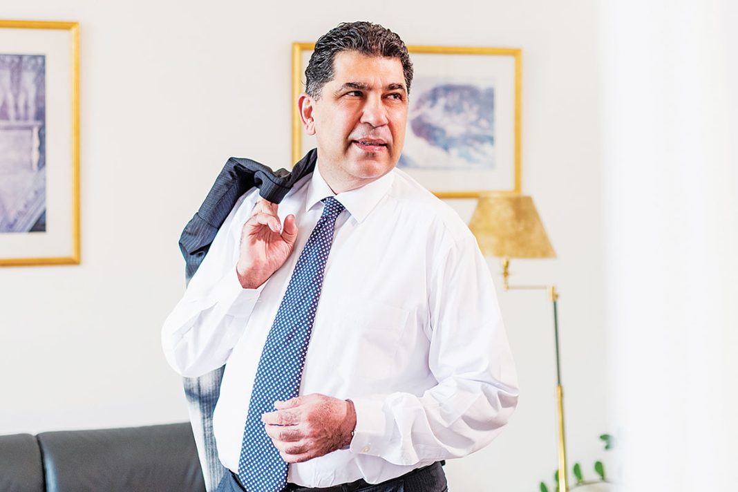 Ιωάννης Λύρας: «Λιώνει» για την κόρη του