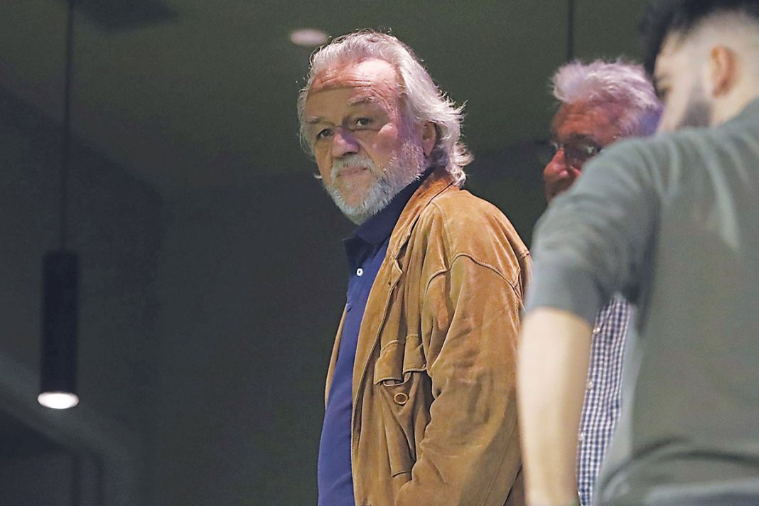Γιάννης Κομπότης: Σούσουρο στα Β.Π. για τη φύλαξη του πρώην προέδρου του Λεβαδειακού από αστυνομικούς
