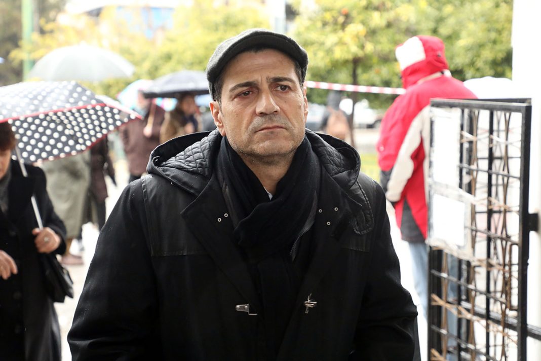 Κώστας Φαλελάκης: «Είμαι πιο γνωστός σαν ΛΟΑΤΚΙ άτομο - Το δέχομαι και με ευχαριστεί»