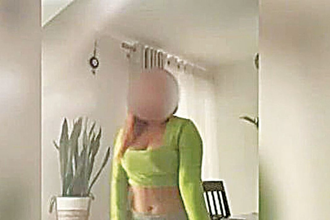 Τα προκλητικά videos ανήλικης που συμμετείχε στον άγριο ξυλοδαρμό 14χρονου στην οδό Αλκη Καμπανού