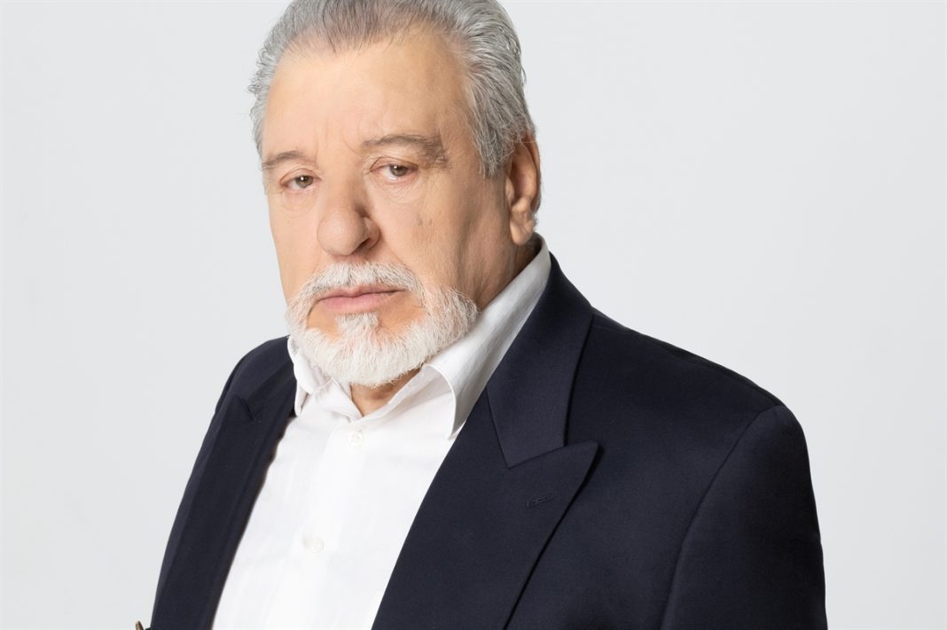 Τάσος Χαλκιάς: «Το ξύλο που έτρωγα… το άξιζα