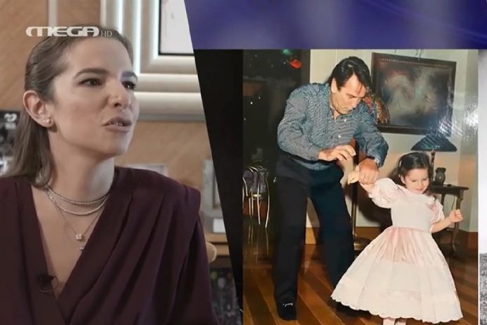 Εριέττα Κούρκουλου: «Ο πατέρας μου είχε άγχος να μη μεγαλώσω σε φούσκα»