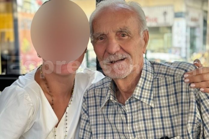 Η καταξιωμένη ερμηνεύτρια μας «συστήνει» τον 92χρονο πατέρα της