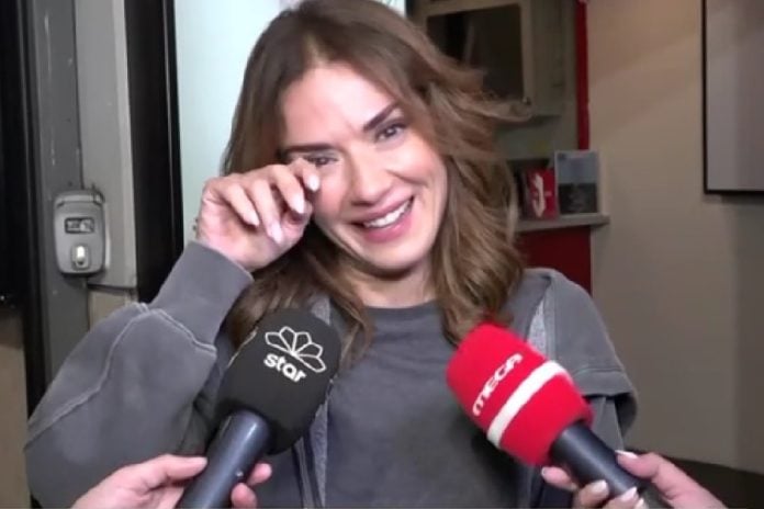 Η συγκίνηση της Βάσως Λασκαράκη on camera