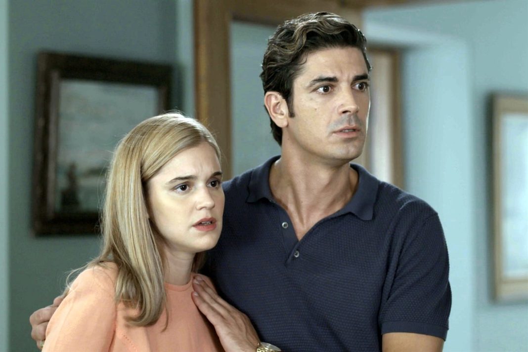 «Ο παράδεισος των κυριών»: Ο Σίμος μαθαίνει ότι η Αμαλία είναι υιοθετημένη