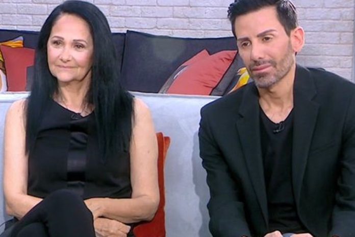 Ραγίζει καρδιές η Μάχη Φλωρινιώτη: «Ο Θεούλης δεν μου λυπήθηκε το παιδάκι μου»