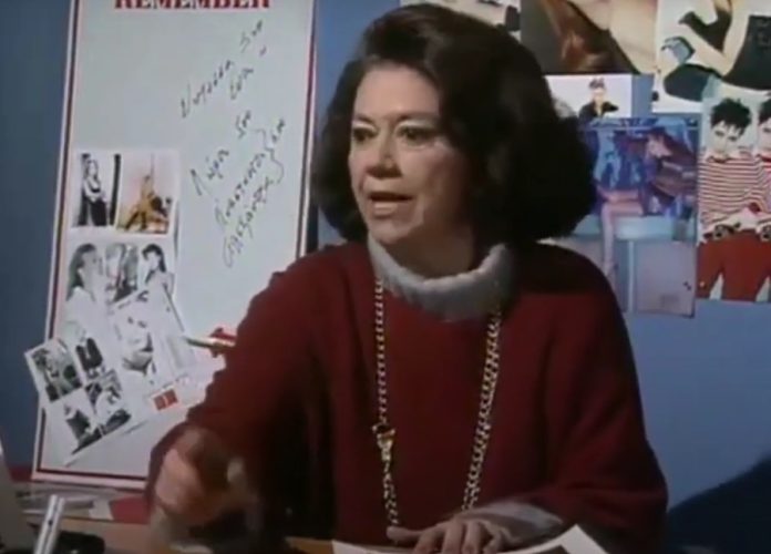 Η Μαρία Κωνσταντάρου πήγε στο «Cash or Trash» για να πουλήσει προσωπικό της αντικείμενο