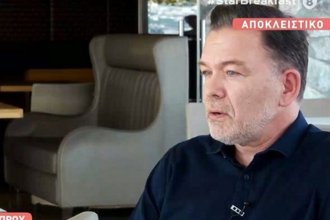 Σπύρος Λάμπρου: «Είναι αδιανόητο να κρίνουμε έναν άνθρωπο από το αν είναι γκέι ή στρέιτ»