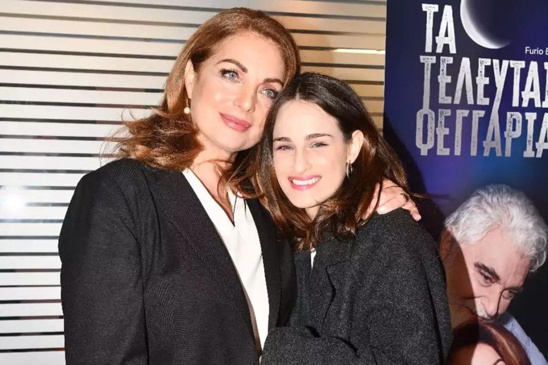 Άντζελα Γκερέκου: Επέστρεψε στο θεατρικό σανίδι μετά από 26 χρόνια