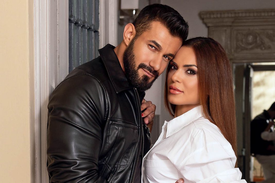 Ζευγάρι ο Αφγανός τραγουδιστής Idriz Sanie και η αοιδός Εύα Μαντά