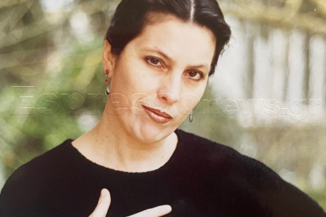 Η νεότατη κυρία είναι μητέρα Ελληνίδας ηθοποιού