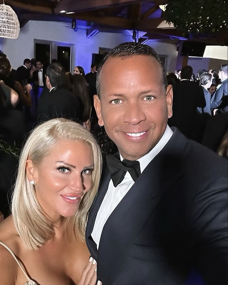 Photo shared by Alex Rodriguez on February 14 2024 tagging @jac lynfit. May be an image of 6 people dinner jacket and carpet