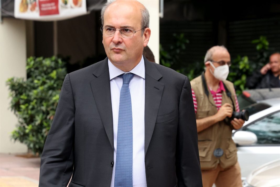 Στο νοσοκομείο ο Κωστής Χατζηδάκης - Το ιατρικό ανακοινωθέν
