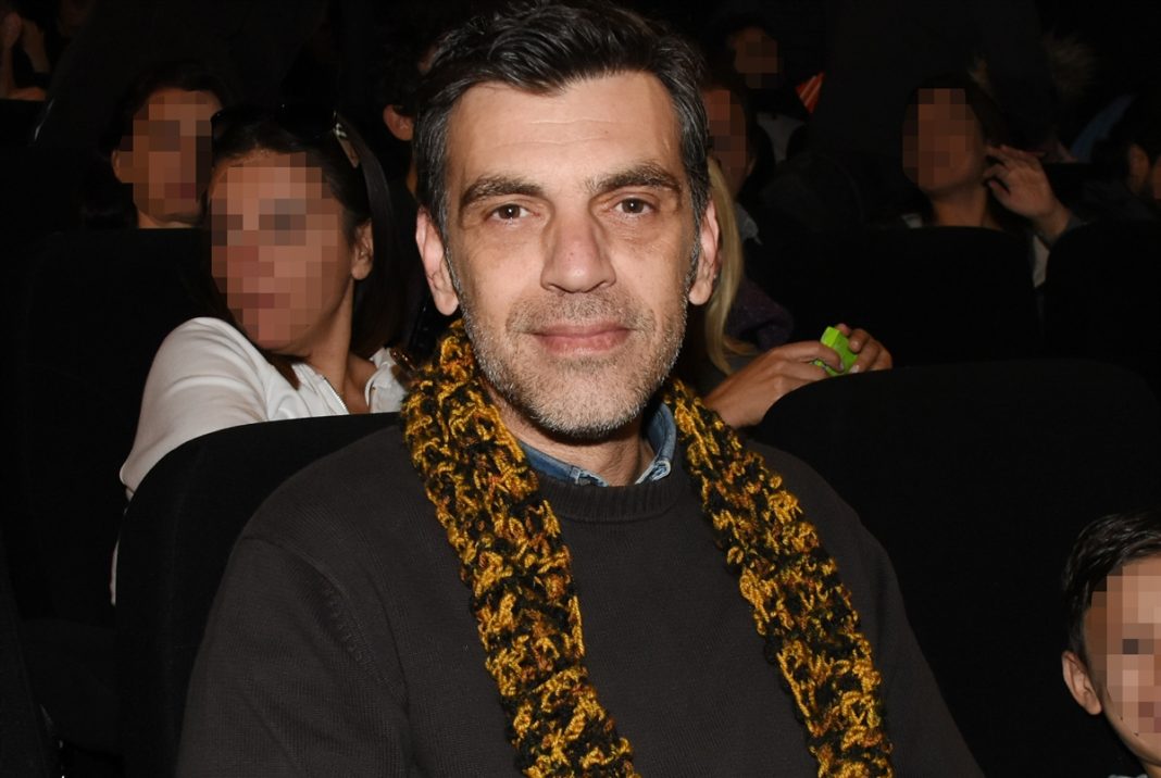 Ο Μιχάλης Μαρκάτης έκανε βραδινή έξοδο με την εντυπωσιακή σύζυγό του