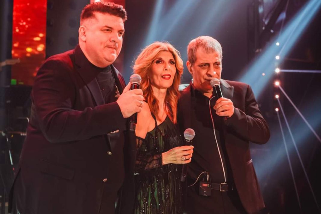 Κατερίνα Στανίση: Η συγκινητική έκπληξη γενεθλίων on stage από Αδαμαντίδη-Καψάλη