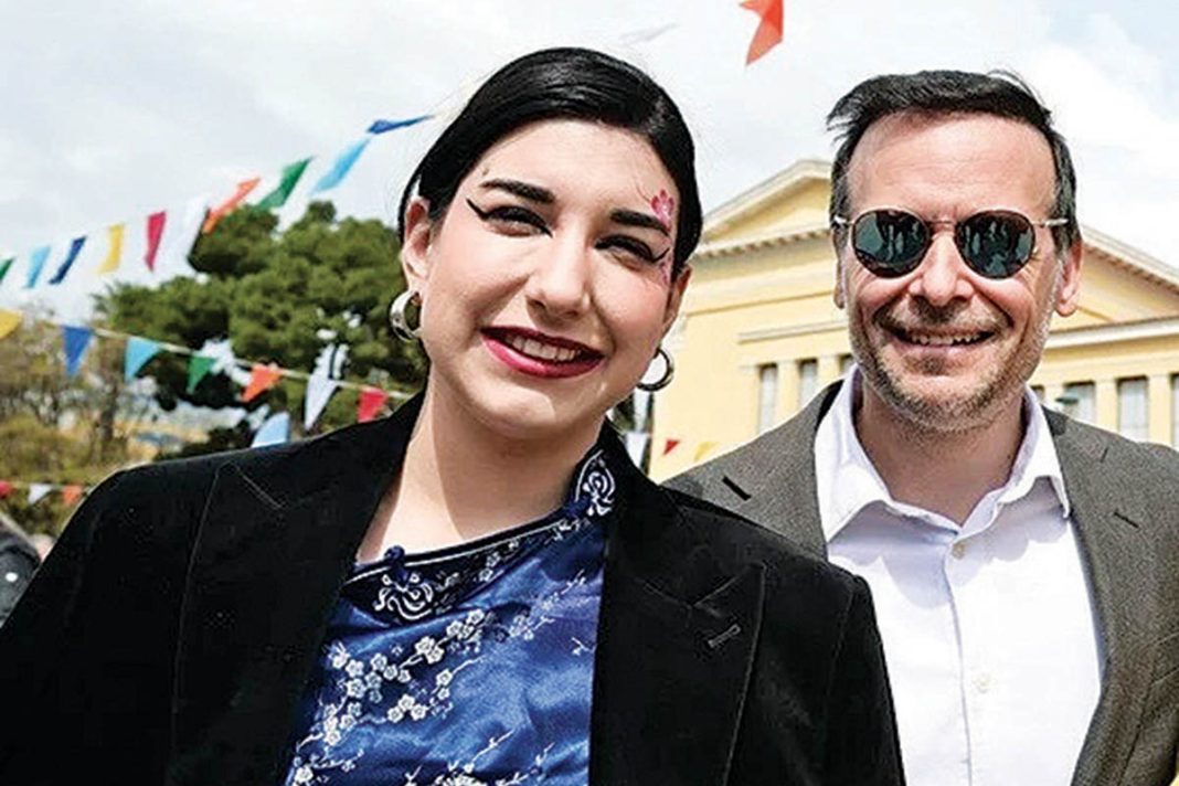 Η αρραβωνιαστικιά του Χάρη Δούκα μαγνήτισε τα βλέμματα στην αποκριάτικη γιορτή στο Ζάππειο