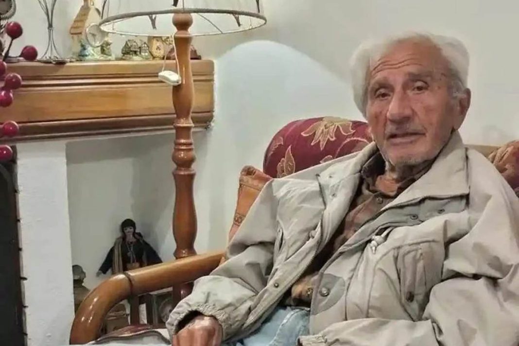 Θοδωρής Κατσαδράμης: «Έφυγε» στα 94 ο σύζυγος της αείμνηστης Καίτης Παπανίκα