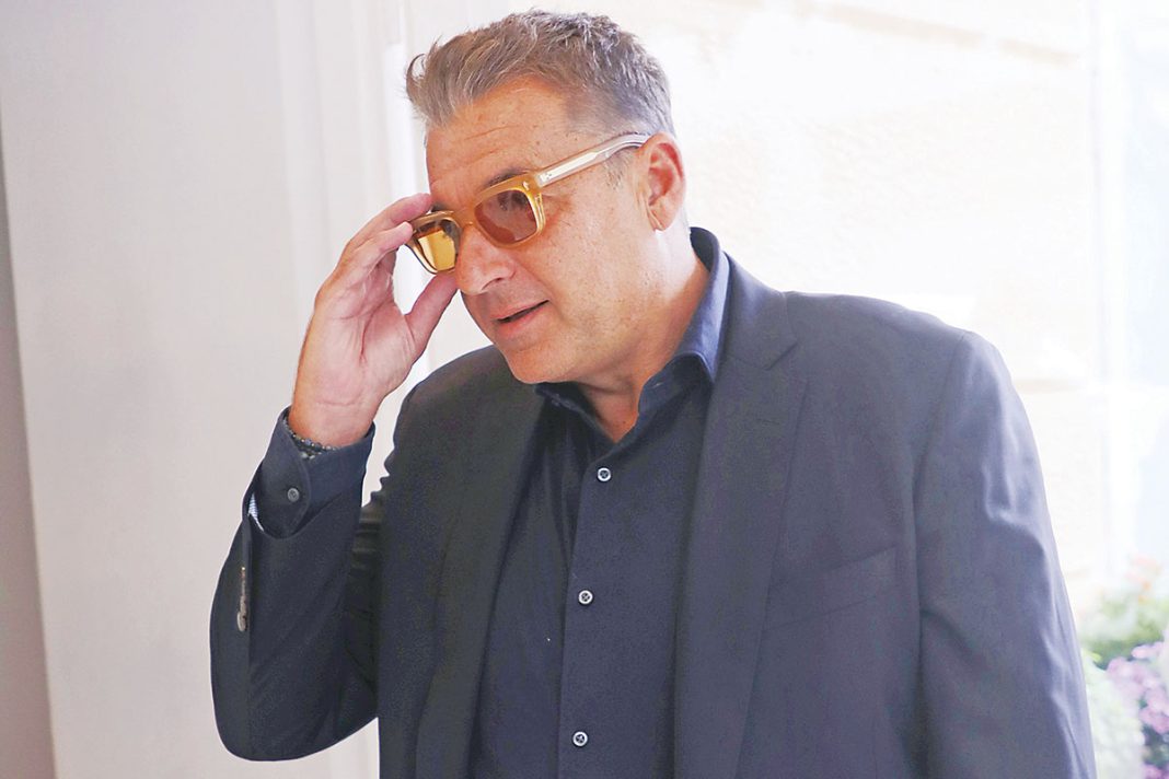 Γιώργος Λιάγκας σε διπλό ταμπλό