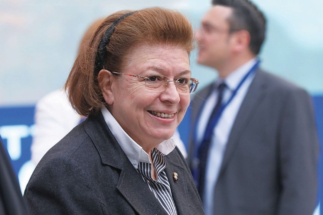 «Γκεμπελικές» μουσικές οδηγίες από την υπουργό Πολιτισμού στο νέο σχέδιο νόμου