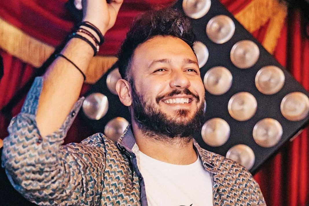 Aνέστης Μενεξές: Ο party man της Θεσσαλονίκης