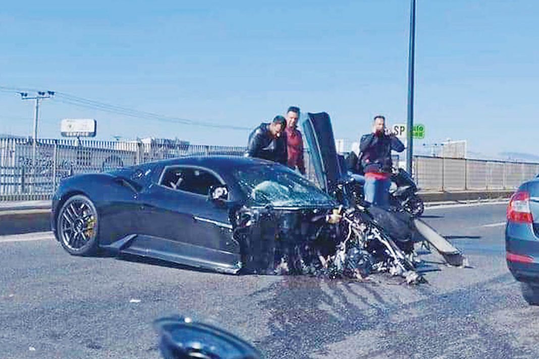 Σμπαραλιάστηκε Maserati στον Κηφισό