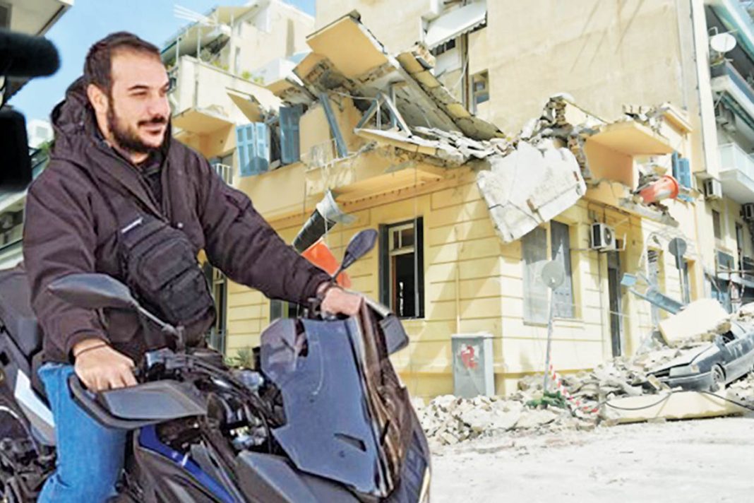 Το μακάβριο τηλεφώνημα στον πατέρα του ειδικού φρουρού που θάφτηκε σε μπάζα στο Πασαλιμάνι