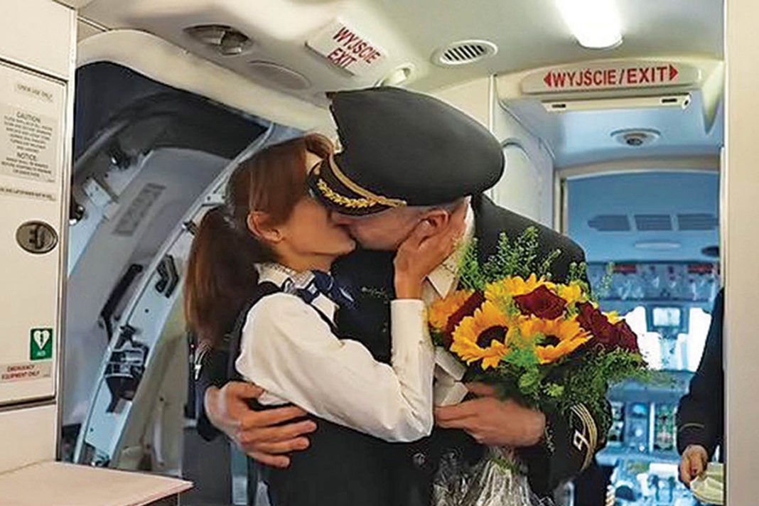 Love is in the air: Είπε το «ναι» την ώρα της πτήσης