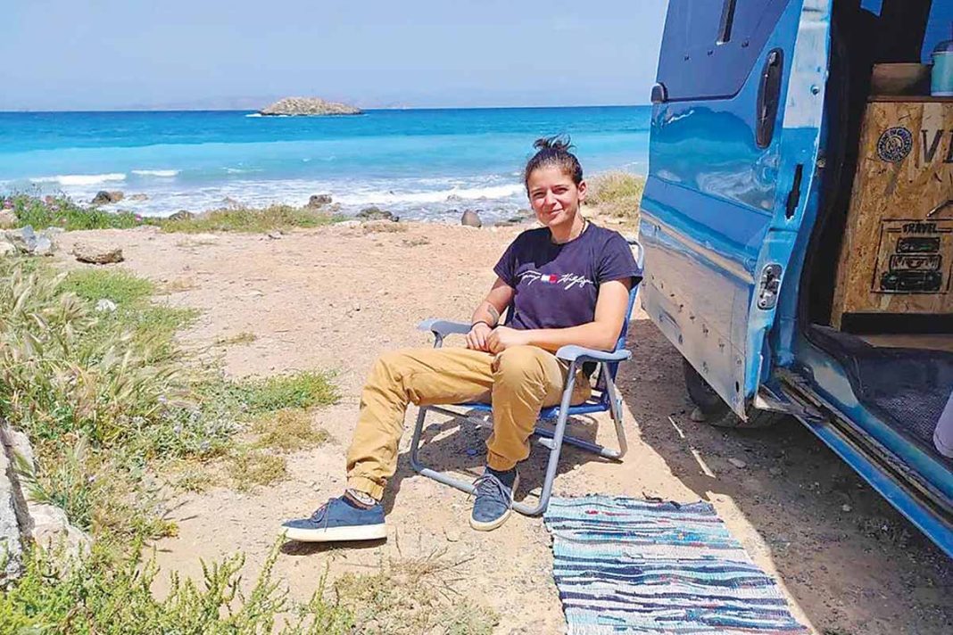 «Γκαρσονιέρα» ευτυχίας πάνω σε τέσσερις τροχούς