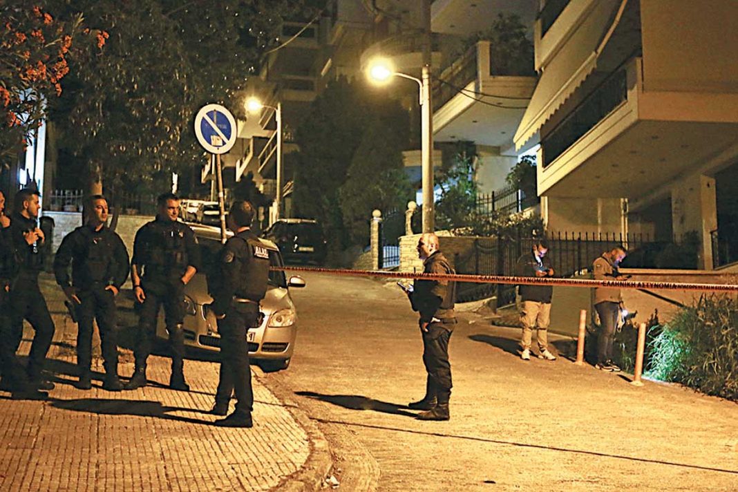 Αυτοτραυματίστηκε η Περουβιανή και μετά κατήγγειλε τον σύζυγό της που την κακοποιούσε συστηματικά