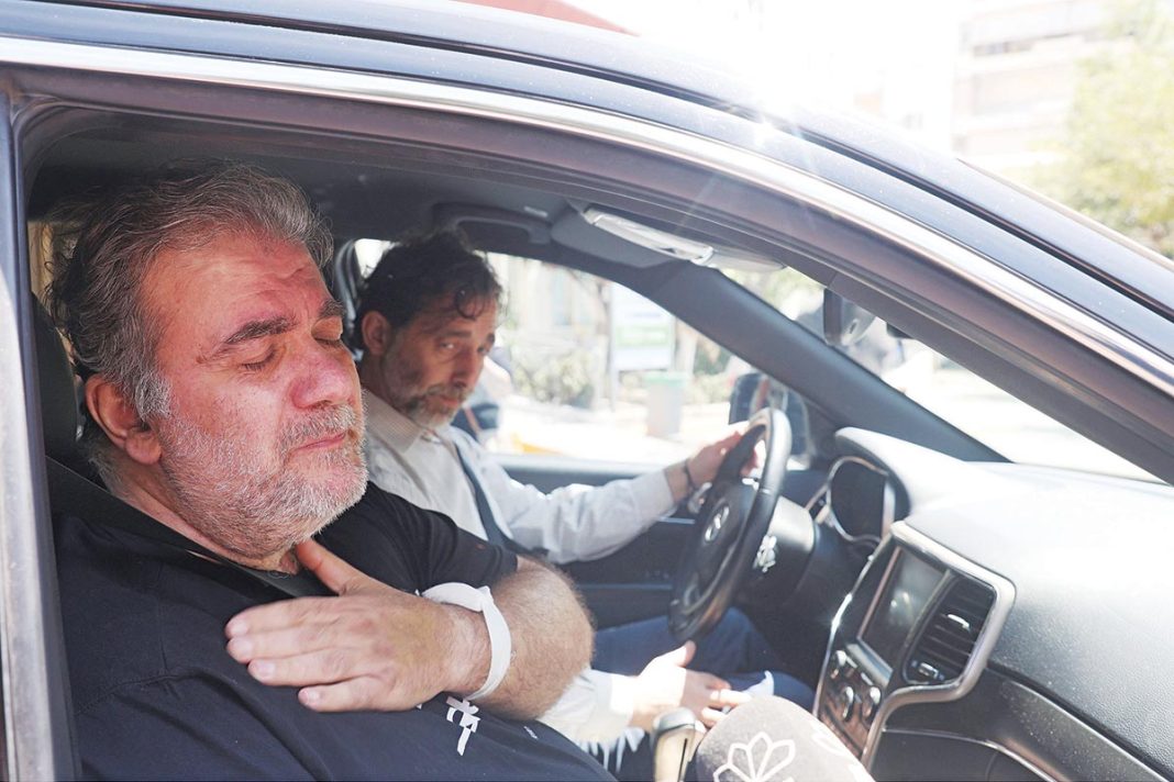 Δημήτρης Σταρόβας: Εξιτήριο με δάκρυα στα μάτια δύο εβδομάδες μετά το σοβαρό εγκεφαλικό